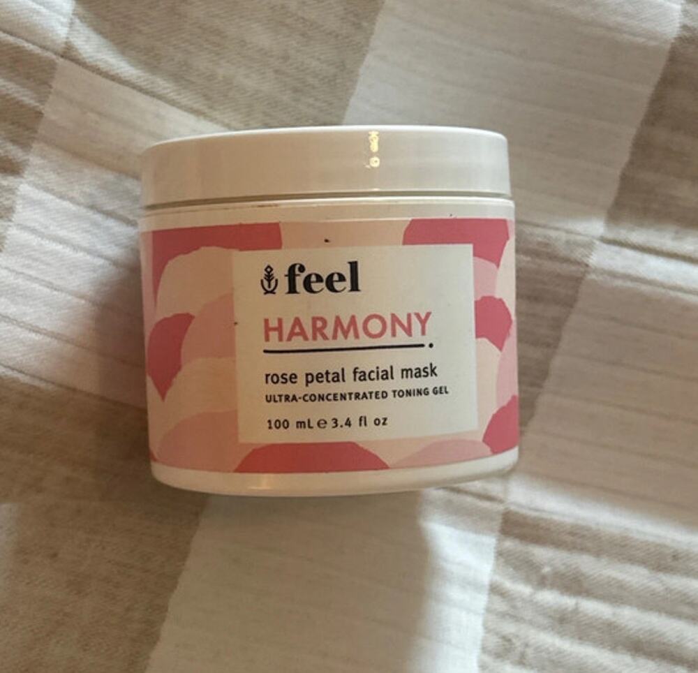 Feel Harmony rose petal facial mask toning gel new